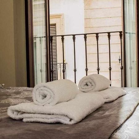 Casa Con Piscina Junto Catedral De Sevilla Exterior foto